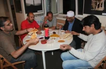 Ramadan: Jak muzułmanie wytrzymują dzień bez jedzenia i picia?