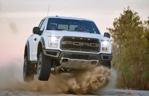 Ford zrobił V8 o pojemności 7,3 litra! Zmieści się do Mustanga i F-150