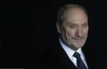 Macierewicz odpowiada Sikorskiemu: Bezczelność przekracza granice