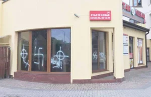 Akty nazistowskie na jednym z lokali z kebabem (foto)