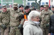 Dwóch żołnierzy amerykańskich zemdlało podczas przywitania w Bolesławcu