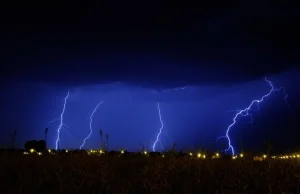 Tropią burze i tornada. Kim są polscy Łowcy Burz?