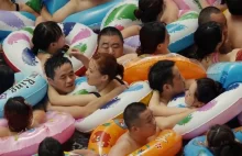 Basen w Chinach, najbardziej zatłoczony basen jaki widzieliście.