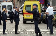 Strzelanina przed Muzeum Żydowskim w Brukseli. Nie żyją trzy osoby