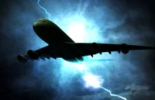 Polscy naukowcy opracowują materiał chroniący samoloty rażone piorunem