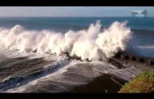 Largest Waves in Terrible Storm Caught on Camera