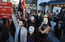 Million Mask March - właśnie trwa "marsz miliona masek"