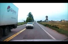 Wypadek (cały z 2 kamer) na DK8 czołówka Honda-BMW