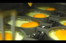 Przygotowywanie jajek w McDonald’s