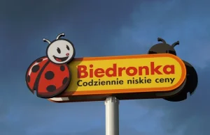 Biedronka i Poczta Polska łączą siły. W sklepie odbierzesz paczkę