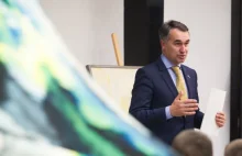 Auštrevičius proponuje nadać obywatelstwo Litwy Saakaszwilemu