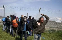 Grecja: W strachu przed imigrantami ludzie zmieniają domy w "fortece"