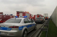 Poważny wypadek na A4 k. Szarowa