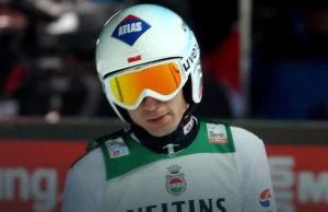 PŚ w Engelbergu. Kamil Stoch na podium