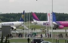 Zarząd Modlina: Wizz Air zerwał umowę