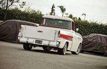 Chevy Cameo CW Restoration dyskretny luksus pick-upa