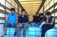 Belgijskie wojsko zajmie się nielegalnymi imigrantami - trafią do obozu