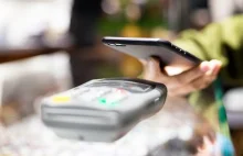 Bankowość mobilna wykańcza placówki
