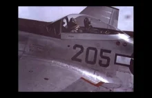 Amerykańskie myśliwce P-51 atakują Tokio