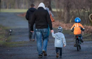 Nierówna walka ojców o dzieci. "Psycholog przygotowywał na najgorsze"