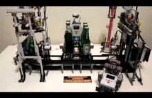 The Beer Machine z klocków LEGO ze zdalnym sterowaniem