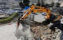 Izrael kontynuuje bezprawne wyburzanie domów