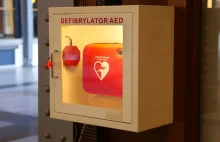 Białystok montuje defibrylatory w miejscach publicznych