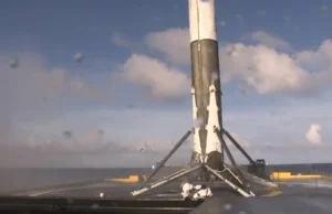 SpaceX ponownie wylądowało rakietę na barce!
