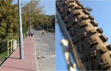 Rowerzyści: to jest absurd! Lampy na środku ścieżki rowerowej