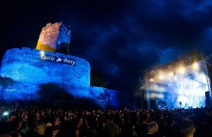 Oblężenie zamku w Bolkowie. Castle Party gromadzi fanów ciężkiego brzmienia