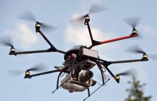 Loty dronem w strefie CTR praktycznie niemożliwe