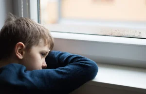 Niepokojące dane o zaburzeniach psychicznych dzieci i młodzieży