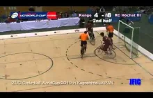Zawody w piłke nożną na rowerze