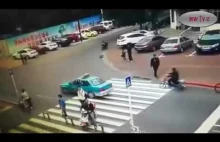 Fatalny wypadek na przejściu gdzieś w Chinach