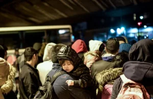 Francuska policja likwiduje obóz migrantów w Paryżu