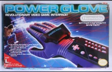 Zmodyfikowana rękawica Power Glove pozwala na kontrolowanie drona