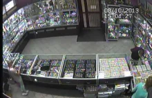 Kradzież w sklepie jubilerskim Bielsk Podlaski 8.10.2013r