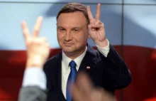 Duda wygrałby w pierwszej turze - gdyby decydowała Polonia z USA