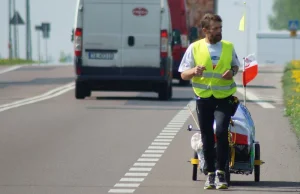 Przebiegł Polskę dookoła. 2400km w 45 dni, był "wytrzymalszy od sprzętu"