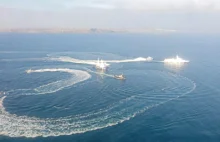 Rosyjska fregata rakietowa płynie na Morze Azowskie