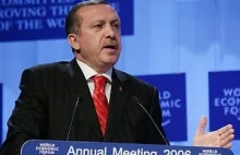Turecki premier atakuje chrześcijański Konstantynopol