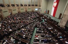 Posłowie chcą, żeby Sejm zmienił nazwę.