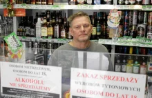 Prezydent Sopotu zauważył, że pijany mężczyzna kupuje w sklepie monopolowym piwo