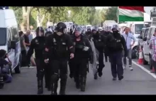 Bez kompromisu - Węgierska Policja nie wpuszcza nielegalnych imigrantów