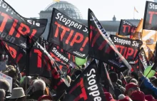 Ponad 3 mln podpisów przeciw TTIP. Unii to nie obchodzi