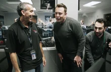 Radość SpaceX po pierwszym udanym lądowaniu