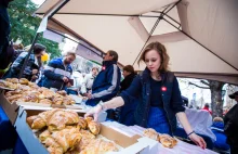 Rynek zalewają podróbki rogali świętomarcińskich.