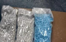 Policjanci udaremnili przemyt 22 tysięcy tabletek ekstazy wartych 650 tyś zł.