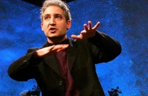 Brian Greene o teorii strun