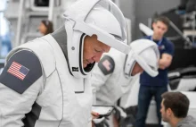 Astronauci ćwiczyli w skafandrach przed pierwszym załogowym lotem SpaceX